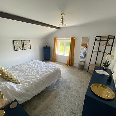 Maison de Montgibaud Extérieur photo