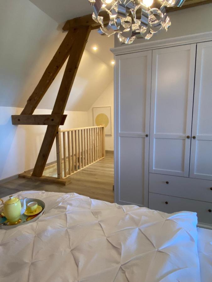 Maison de Montgibaud Extérieur photo